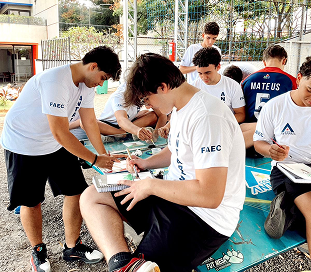 Foto de alunos do Ensino Fundamental I