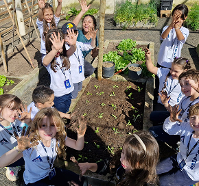 Foto de alunos do Ensino Fundamental I
